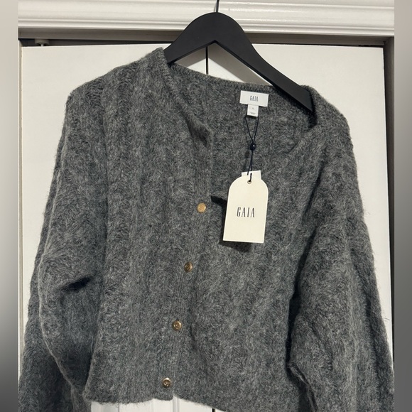 Cult Gaia x Gap Gray Cable Knit Sweater - Picture 6 of 6